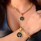 Conjunto Árvore da Vida Banhado a Ouro - Colar e Pulseira (Edição Especial Dia das Mães e Namorados) Conjunto Árvore da Vida Banhado - Colar e Pulseira (Edição Especial) Superfacilita Preto Sofisticado 