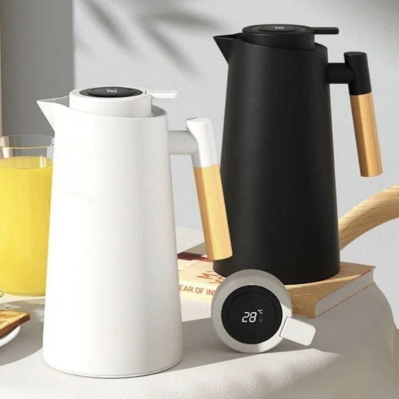 Garrafa Térmica Com Termômetro Digital – 1 Litro Garrafa Térmica Com Termômetro Digital – 1 Litro Superfacilita Preto 