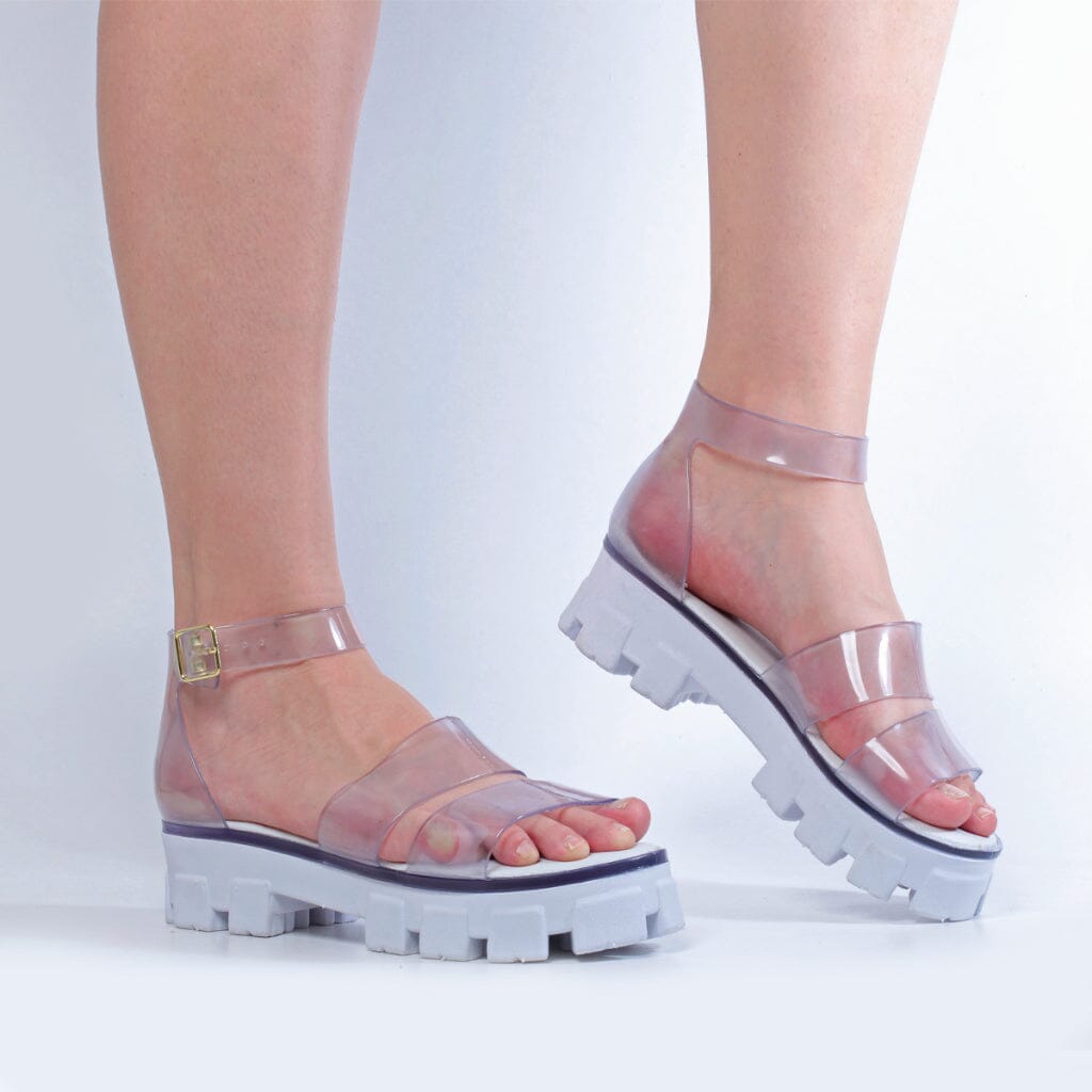 Sandália Feminina Model Tratorada Plataforma Com Palmilha Confort SH-06 - Sandália Feminina Model Tratorada Plataforma Com Palmilha Confort Superfacilita CRISTAL 33/34 