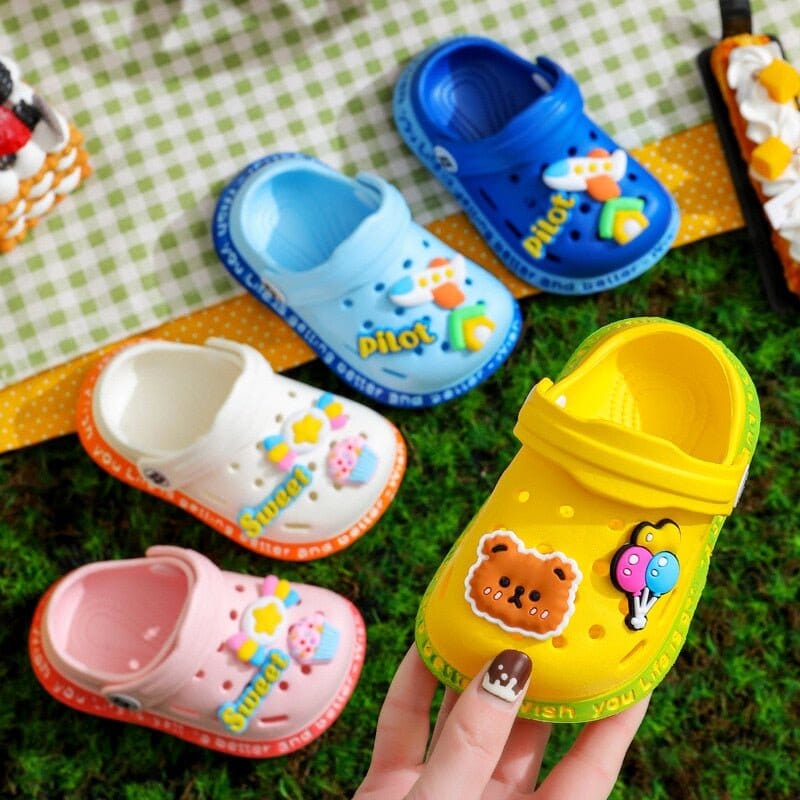 Sandália Infantil CroKids™️ | Animados Sandália Infantil CroKids Superfacilita 