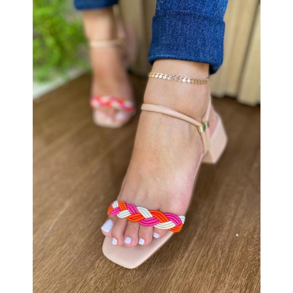 Sandália Salto Bloco 3cm Trançada Colorida Feminina Sandália Salto Bloco 3cm Trançada Colorida Feminina Superfacilita 
