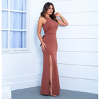 Vestido Longo Feminino Um Ombro Só com Fenda e Faixa Vestido Longo Feminino Um Ombro Só com Fenda e Faixa Superfacilita 