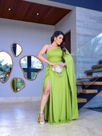 Vestido Longo Festa com Manga Capa e Ombro Só Vestido Longo Festa com Manga Capa e Ombro Só Superfacilita Verde Pistache M 