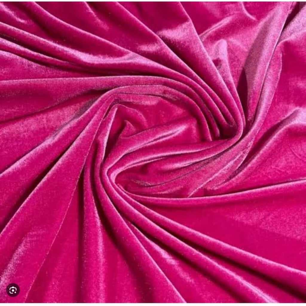 Vestido Sereia Veludo com Cristais e Fenda Vestido Sereia Veludo com Cristais e Fenda Superfacilita Pink P 