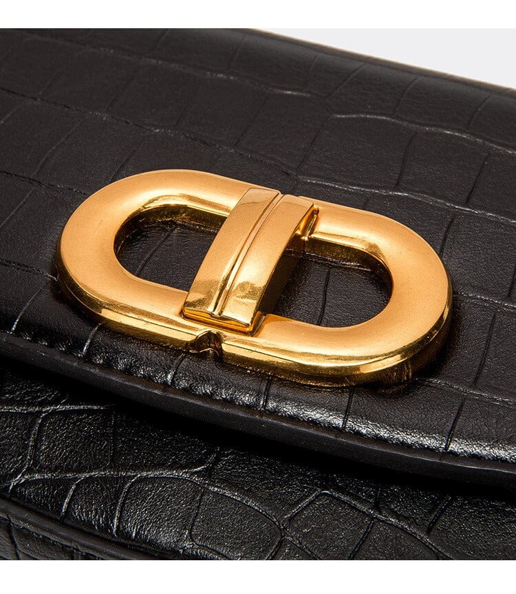 Bolsa de Ombro com Textura Croco e Corrente Bolsa de Ombro com Textura Croco e Corrente Em Revisão 