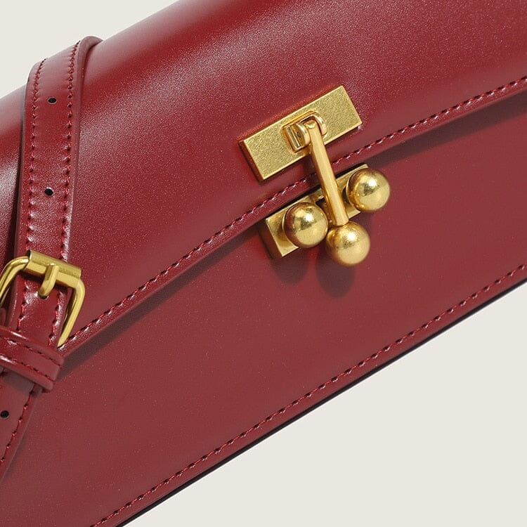 Bolsa de Ombro em Couro com Alça Dulpa e Corrente BOLSA TRANSVERSAL, BOLSA TOTE, BOLSA MÉDIA, BOLSA DE OMBRO, BOLSA DE MÃO, bolsa grande, Bolsa Grande Feminina, Bolsa Grande De Couro, bolsa preta de lado, bolsa de couro, bolsa preta, Superfacilita 