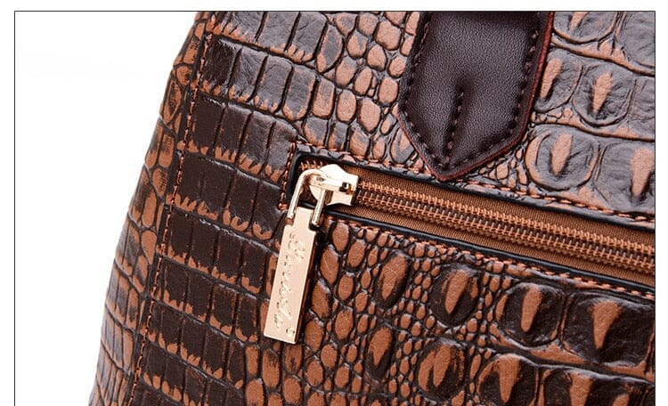 Bolsa Feminina de Couro Crocodile Luxo Bolsa F. de C. Crocodile Luxo M6 Superfacilita 