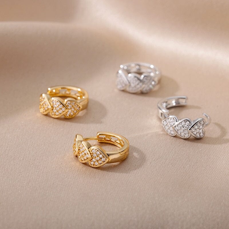 Brinco de Argolinha Coração Banhado a Ouro 18k Brinco de Argolinha Coração Banhado a Ouro 18k Superfacilita 