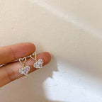 Brinco de Coração com Zircônia Brinco de Coração com Zircônia Superfacilita 