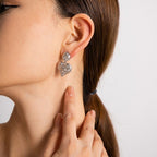 Brinco de Coração com Zircônia Brinco de Coração com Zircônia Superfacilita 