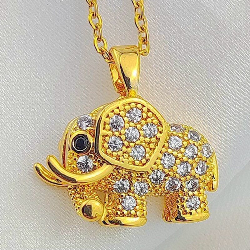 Colar Feminino Com Pingente Colar Feminino Com Pingente Superfaciltia Elefante 