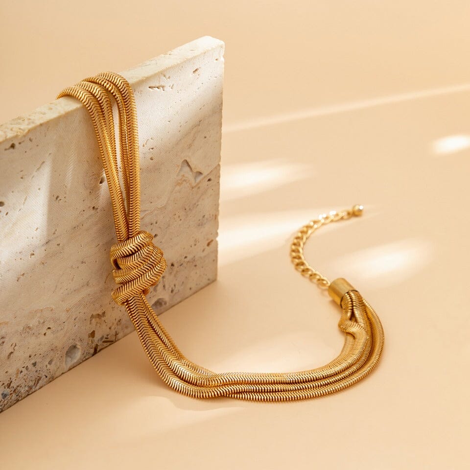 Colar Multi Fios com Nó Folheado a Ouro Colar Multi Fios com Nó Folheado a Ouro Superfacilita 